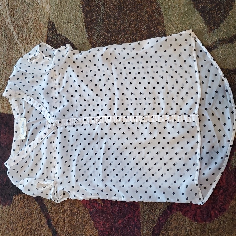 Women's 100% polyester polka dot top